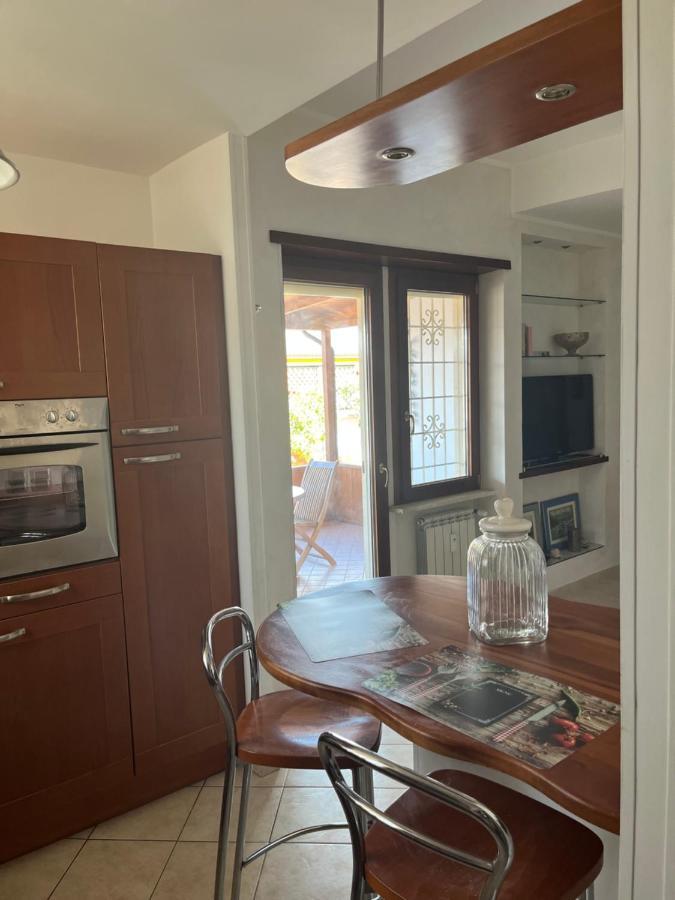 Appartement Attico Con Terrazza In Via Dei Traghetti à Ostie Extérieur photo